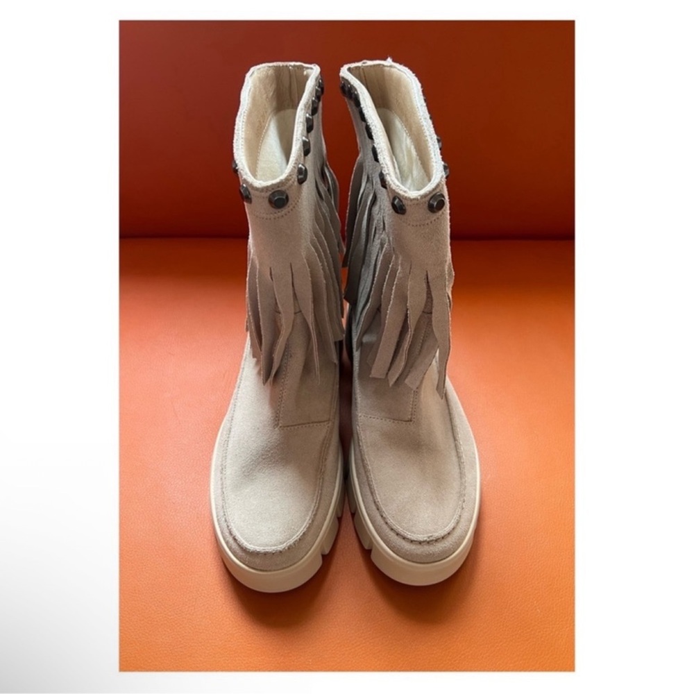 New! GEOX Ghoula Fringe Studded Suede Platform Booties in Taupe - Picture 5 of 13